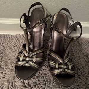 Yves Saint Laurent Sandals